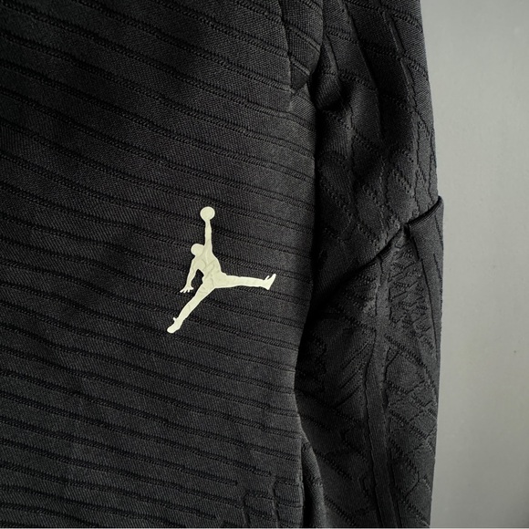 🚨SOLD VIA DEPOP - Jordan x PSG soccer pants - Picture 5 of 9